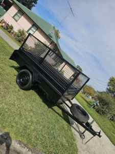 TRAILER 8 X 5 -- REGISTERED--HIGH SIDES & CAGED GT TRAILERS AS