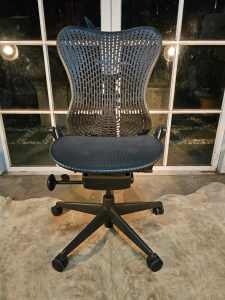 Genuine Herman Miller Mirra Office Chair -Can Deliver