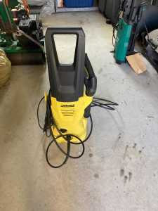 KARCHER K 2.3 PRESSURE CLEANER WITH ALL ATTACHMENTS