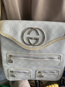 Authentic Gucci made in Italy handbag