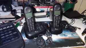 Oricom DEC Digital Cordless phones - Two Handsets & Answering machine.