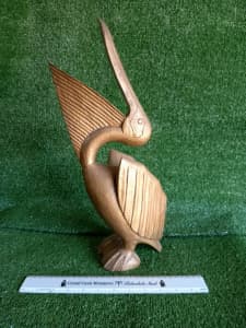 Pelican statue, timber $45
