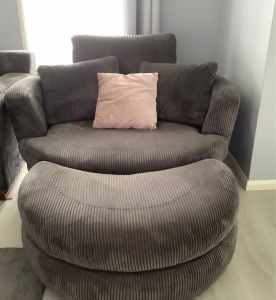 Swivel chair with chaise great condition well looked after.