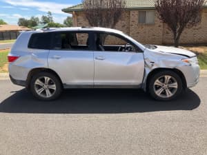 2013 TOYOTA KLUGER KX-S (4x4) 5 SP 4D WAGON not on registry’