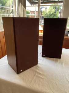 B&W DM10 vintage speakers