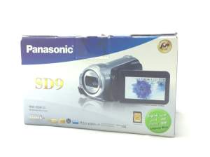 Panasonic Video Camera With Disc Burner (HDCSD9)