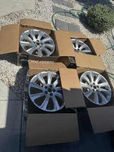 Land rover doscovery sport rims 