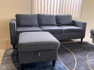 Couch colour blue