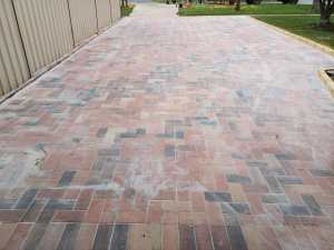 Experienced brick paver needed