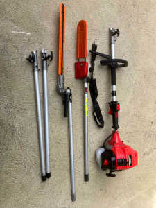 Giantz pole hedge trimmer and accessories.