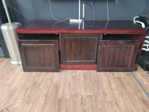 Free Antique Wooden Bench. Pick Up Only