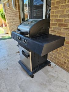Matador Conquest BBQ (any reasonable offer accepted)