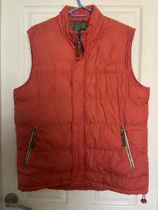 boohooMAN puffer vest - size XL