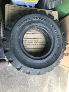 Fork lift solid rubber 500x8 tyre Watts Super Cushion plus