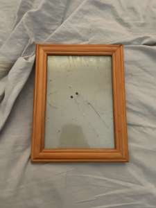 Free Picture frame to give away