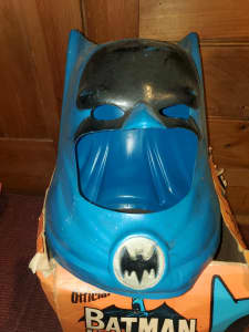 Vintage 1966 Ideal Batman Helmet Cowl & Cape Plastic with Costume 