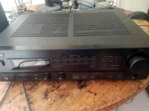 Pioneer SX 227 Stereo/AM-FM Receiver, 45w x2 in Good Condition