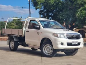 2014 Toyota Hilux KUN26R MY14 SR White 5 Speed Automatic Cab Chassis