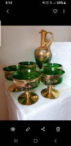 Venetian champagne glasses and decanter set