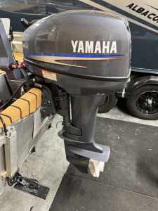 2013 15hp Yamaha outboard