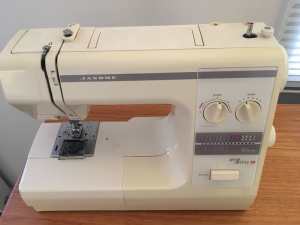 Janome sewing machine model YC-190A