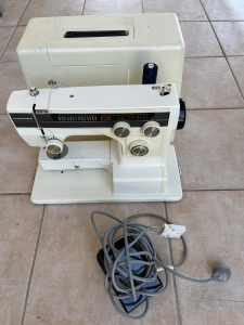 Sewing machine JANOME complete, sewing machine, excellent