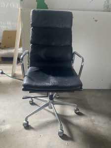 2x Office Chairs for Sale