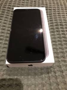 iPhone 11 128gb Black in great condition