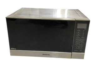 Microwave Panasonic 033700245359