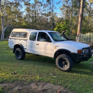 2002 Ford Courier 4x4 turbo diesel.