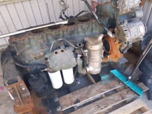 Wrecking detriot diesel series 60 engine