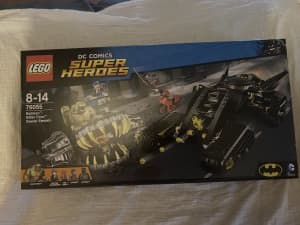 Lego set 76055 Super Heroes 