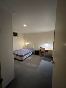 Granny-flat Room for Rent in St Ives - $220