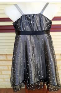 girls dress party by CINNAMON size 4 silver / black EXC COND