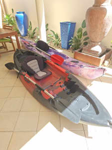 2 x kayaks 2.7 m and 3.6, excellent condition