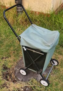 Large 4 wheels shopping trolley, Deliver for extra, CLAYTON pickup
