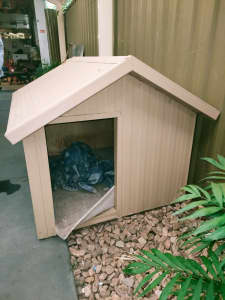 Insulated Dog Kennel 