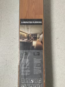 NEW easy click Laminated floor boards