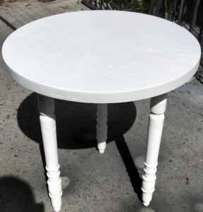 white timber table, h62cmxd60cm