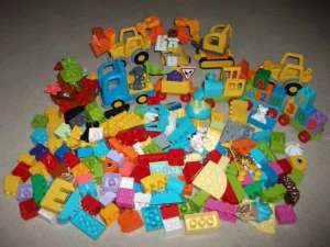 Lego Duplo 2.35kg Bulk Mixed Lot