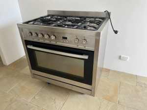 Euromaid Dual Fuel Oven and Cooktop 90cm