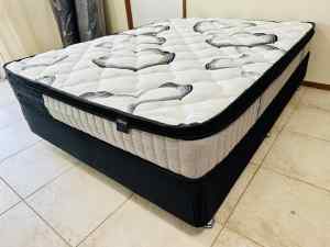 💥As New, luxury double bed ensemble (base and mattress) can deliver