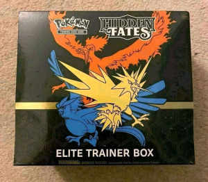 Sealed! Hidden fates elite trainer box, pokemon cards 