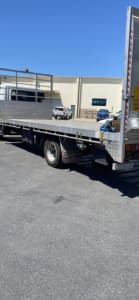 Wanted: Wanted truck driver for tray top truck. Monday to Friday 7am to 4 pm