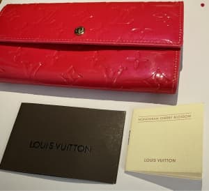 Louis Vuitton 2021 Mirror Capsule Slender Wallet M80806 w/ Receipt LV Chrome