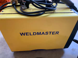 Weldmaster Welder & Helmet