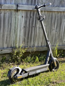 Wanted: Segway Ninebot Kickscooter G65 Electric Scooter 