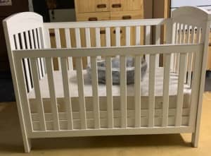 Baby-Cot, Change Table and Baby Scale set.