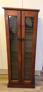 Wooden dvd unit with glass door - Like new 