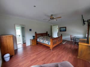 Rooms for rent in Byron hinterland